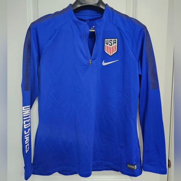 Nike USA National Team Soccer Squad 1/4 Zip Training Top in Navy Blue Womans L - Picture 3 of 8